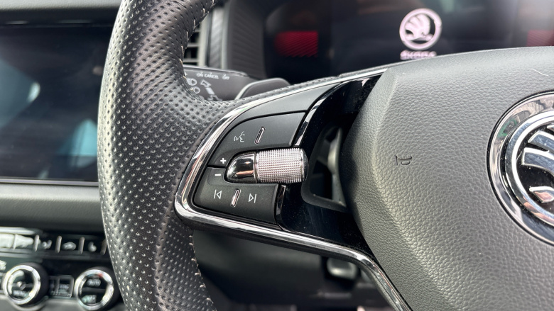 Skoda Kodiaq 1.5 TSI Sport Line 5dr DSG [7 Seat] Petrol Estate